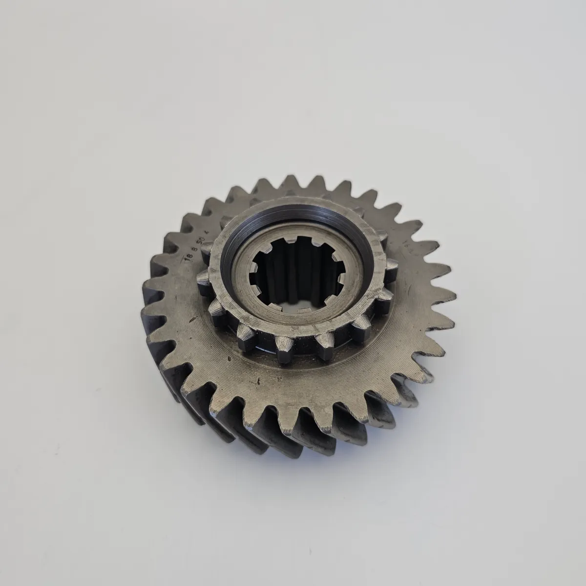 Gear, input, Dana 18 transfer case, L29-S15T x 10 spline, 20 degree helix. Typically with CJ's and factory Buick V6 / T14 combo